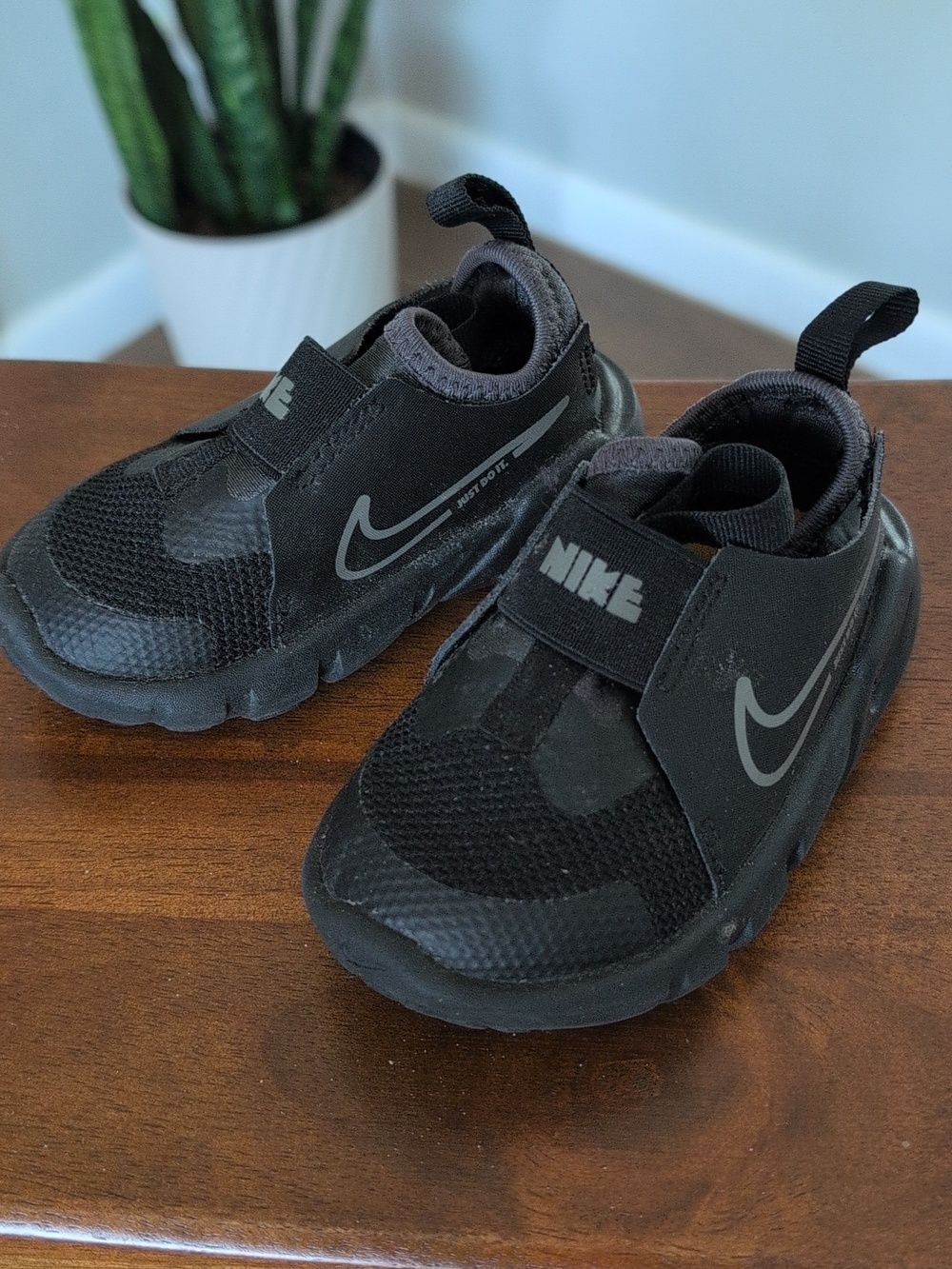 Nike Flex Runner Toddler Kids Flat Pewter Sneakers 5C